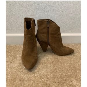 VINCE CAMUTO “Movinta” Ankle Boots